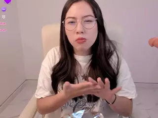 Bubble-gum's Live Sex Cam Show