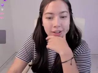 Bubble-gum's Live Sex Cam Show