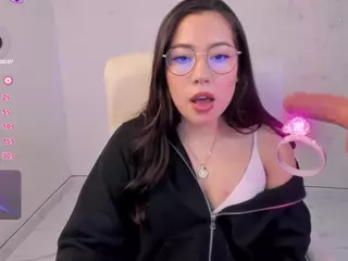 Bubble-gum's Live Sex Cam Show