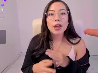 Bubble-gum's Live Sex Cam Show