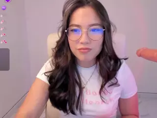Bubble-gum's Live Sex Cam Show