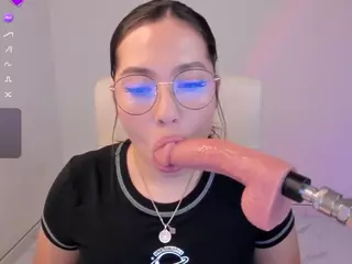 Bubble-gum's Live Sex Cam Show