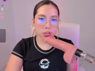 Bubble-gum's Live Sex Cam Show