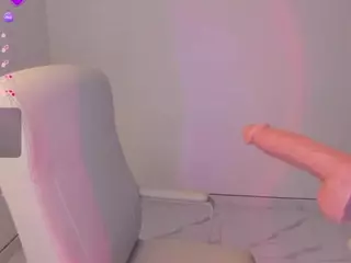Bubble-gum's Live Sex Cam Show