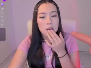 Bubble-gum's Live Sex Cam Show