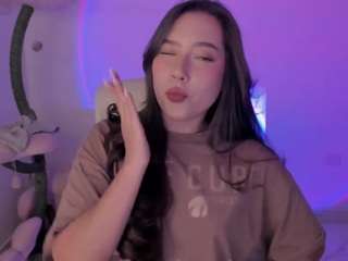 Live cam show with Bubble-gum