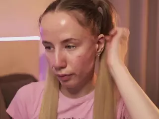 CassieKelman's Live Sex Cam Show