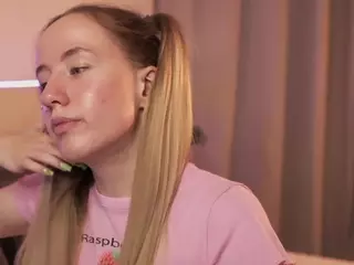 CassieKelman's Live Sex Cam Show