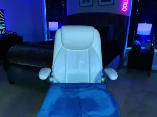 TattedQueen's Live Sex Cam Show