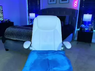 TattedQueen's Live Sex Cam Show