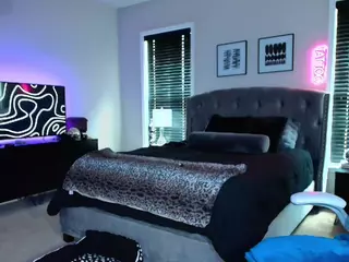 TattedQueen's Live Sex Cam Show