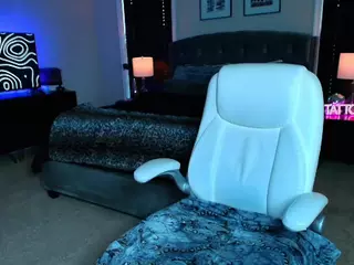 TattedQueen's Live Sex Cam Show