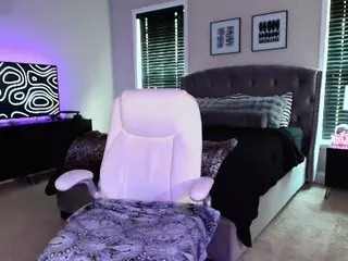 TattedQueen's Live Sex Cam Show