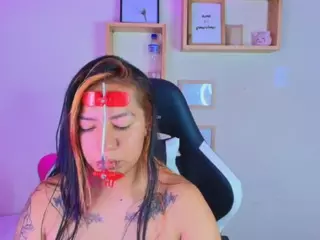 IVANNA's Live Sex Cam Show