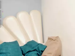 Maya-Graham's Live Sex Cam Show
