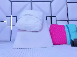 RileySweet's Live Sex Cam Show