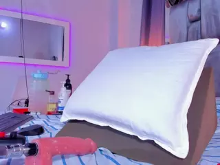 lia antonela's Live Sex Cam Show
