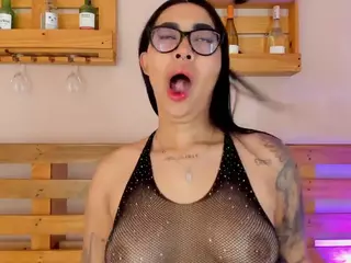 aly-texas's Live Sex Cam Show