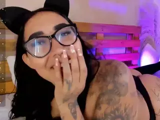 aly-texas's Live Sex Cam Show