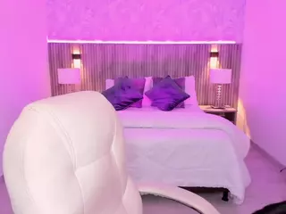 Antonella-Grayy's Live Sex Cam Show