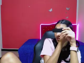 inocent-moon's Live Sex Cam Show