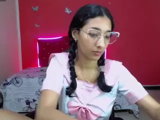 inocent-moon's Live Sex Cam Show