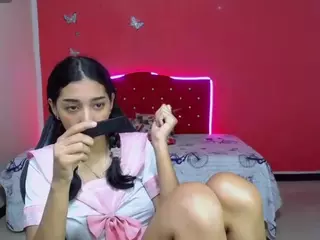 inocent-moon's Live Sex Cam Show