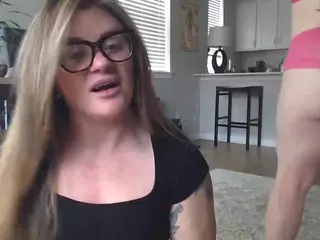 TawneyDarling's Live Sex Cam Show