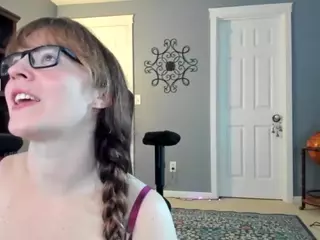 TawneyDarling's Live Sex Cam Show