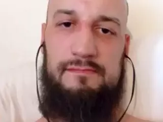 gandziabb's Live Sex Cam Show