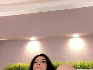 Emma's Live Sex Cam Show