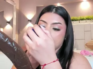 Emma's Live Sex Cam Show