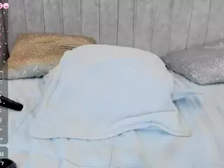 Mia's Live Sex Cam Show