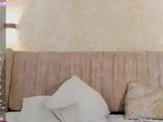 Mia's Live Sex Cam Show