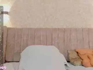 Mia's Live Sex Cam Show