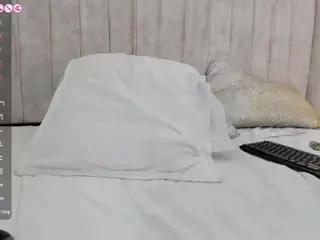 Mia's Live Sex Cam Show