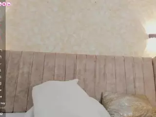 Mia's Live Sex Cam Show