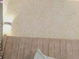 Mia's Live Sex Cam Show