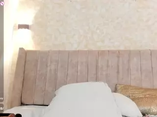 Mia's Live Sex Cam Show
