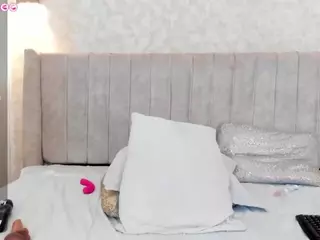 Mia's Live Sex Cam Show