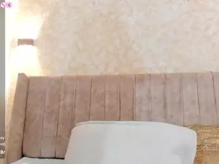 Mia's Live Sex Cam Show