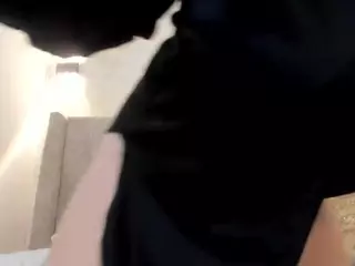 Mia's Live Sex Cam Show