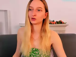 Rinaaaa's Live Sex Cam Show