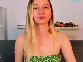 Rinaaaa's Live Sex Cam Show