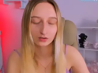 Rinaaaa's Live Sex Cam Show