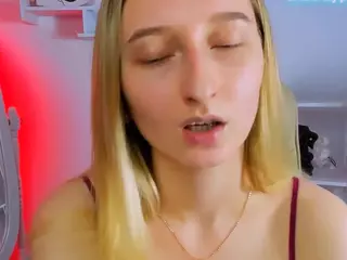 Rinaaaa's Live Sex Cam Show