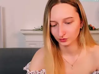 Rinaaaa's Live Sex Cam Show