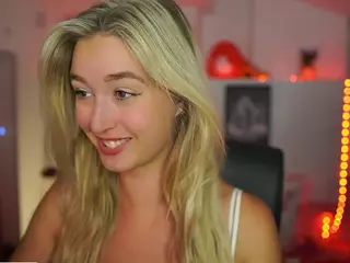 AlexisTexas18's Live Sex Cam Show