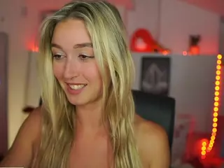 AlexisTexas18's Live Sex Cam Show