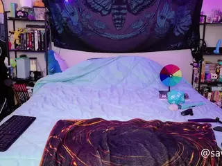 SaveTheBea's Live Sex Cam Show